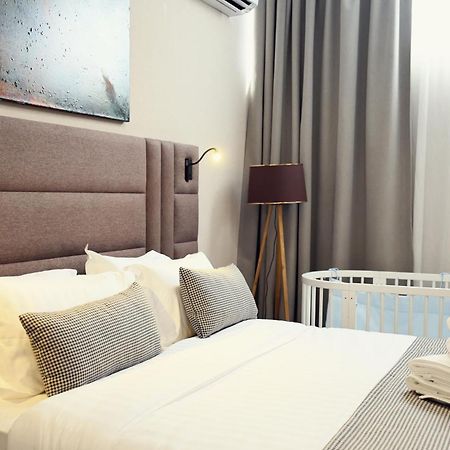 Hotel Dirista Shkodër 外观 照片