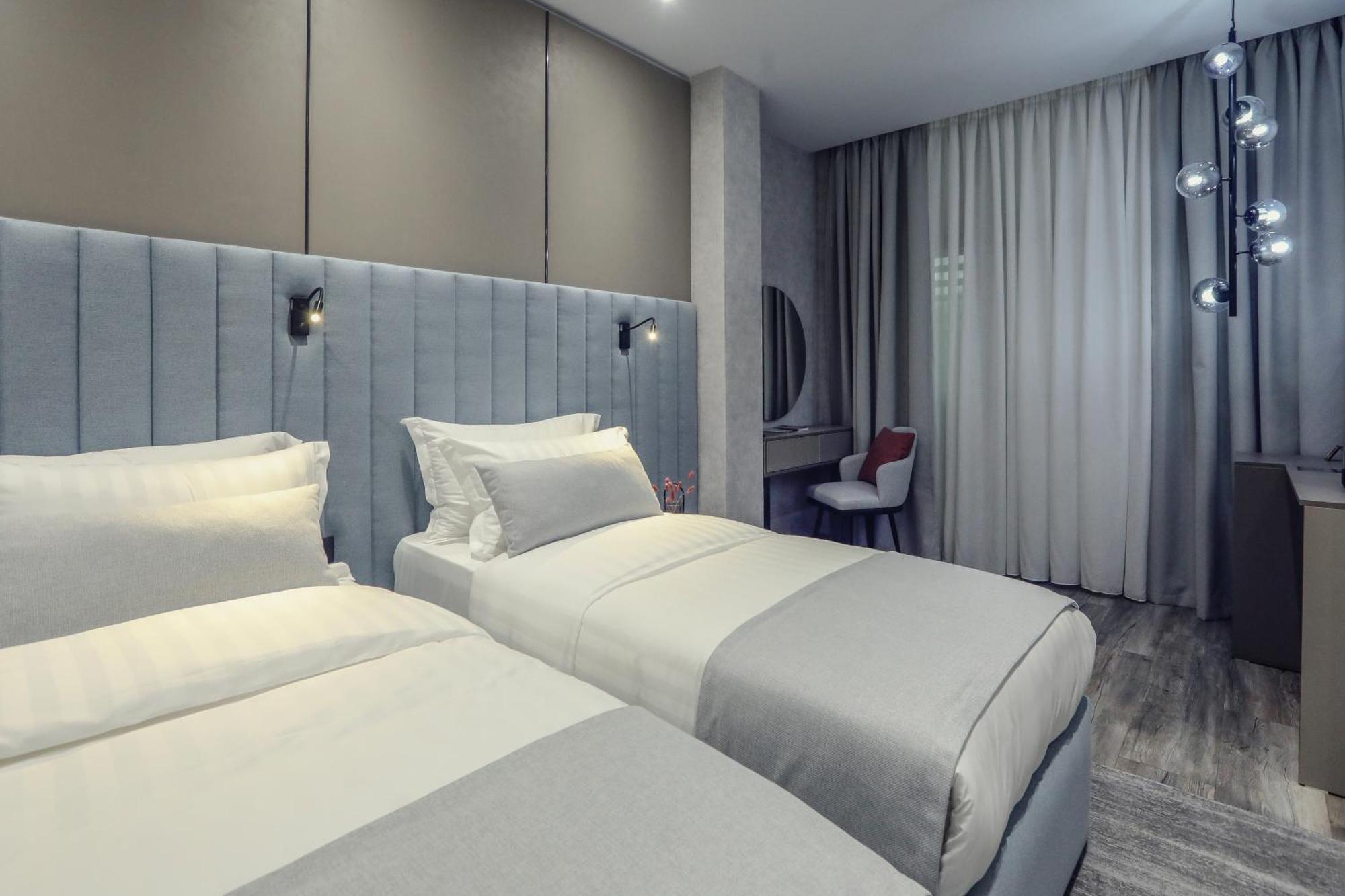 Hotel Dirista Shkodër 外观 照片
